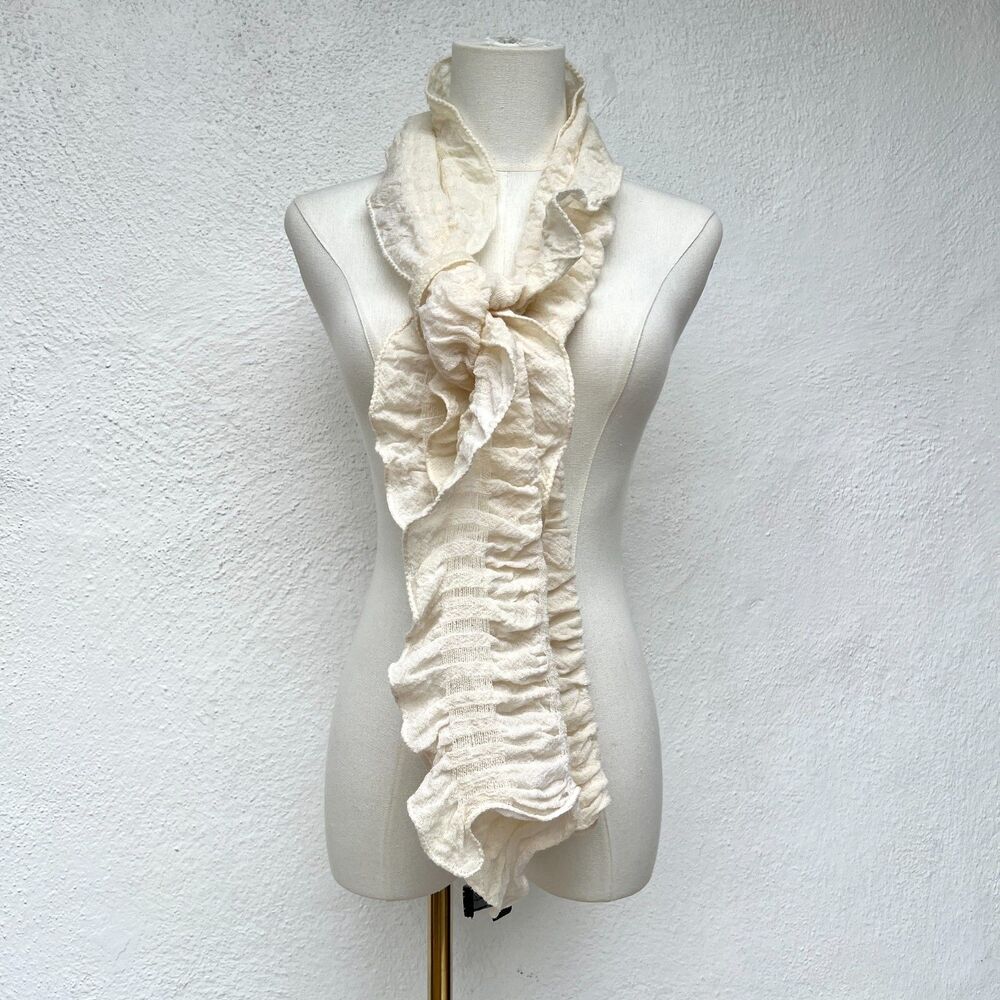 Claudia Nichole Cream Ruched Ruffle Wool Cashmere Lycra Langenlook Neck Scarf